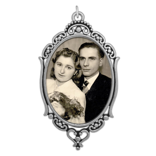 Oval Wedding Bouquet PIcture Charm w/ Heart Drop Design